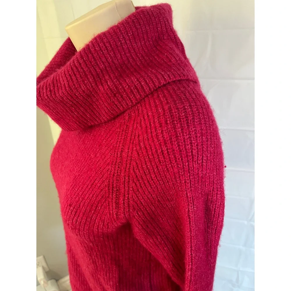 Tahari Magenta Pink Merino Wool Blend Cowl Neck Ribbed Sweater Small 2707000 - Picture 3 of 6